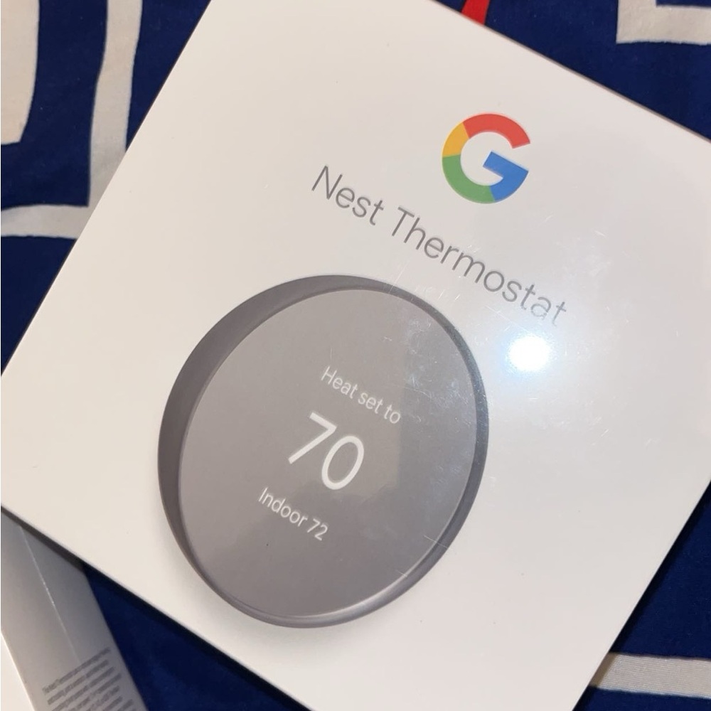Google Nest Thermostat - Picture 2 of 3